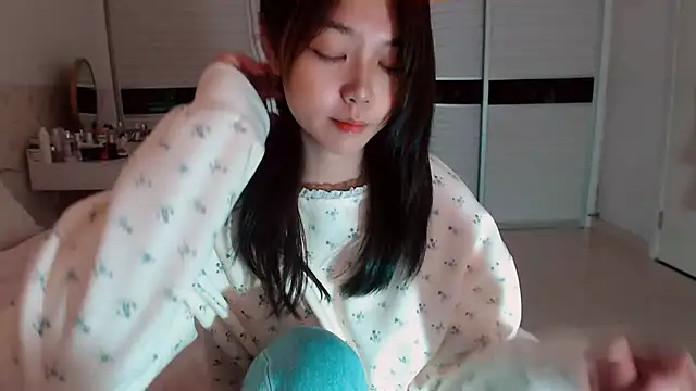 Miu1_girl - 陪伴是最长久的告白