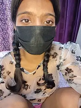 Mini-cutie - Boobs and oil show
