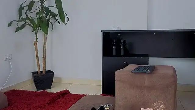 Mariana_Lu - chupar tetas + caricias