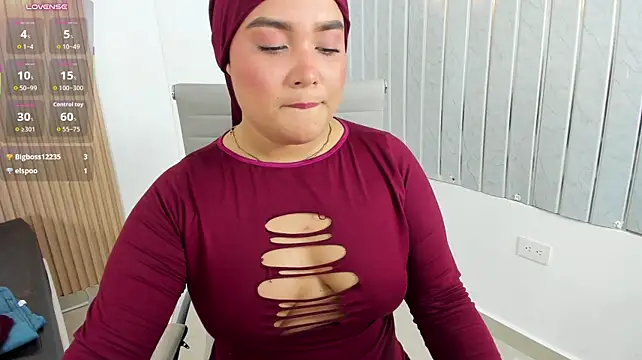 Habi_arabic - show boobs