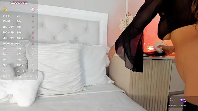 Alissa_piee - ANAL DILDO GLASS + OIL ASS