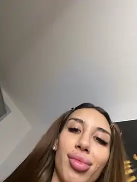 BlueEyes_BB - Give me an orgasm