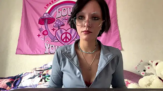 TanikaMasudi - suck two fingers