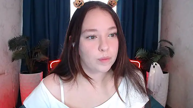 PureLedy - hands in panties
