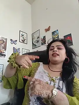 Pinky-2 - Oiling My Sexy Pussy Hole