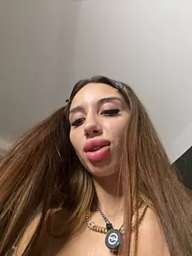 BlueEyes_BB - Give me an orgasm