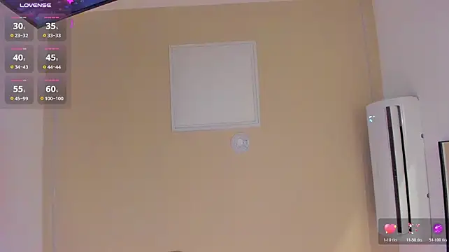 Ariiablake_ - NAKED + PUSSY PLAY