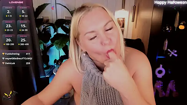 YolandaKiss - Suck and lick your Finger!🦋💞💦