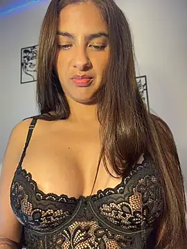 Chicachocolate01 - Deep throat+show tits 🔥