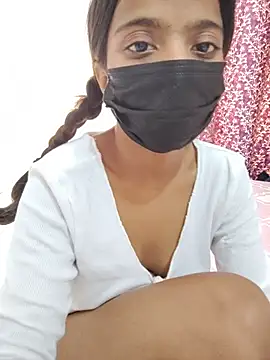 Mini-cutie - Boobs and oil show