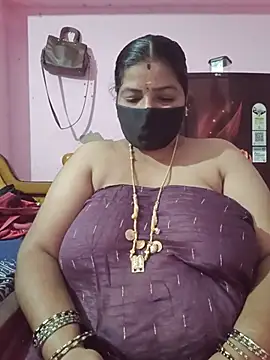 Tamil_lathikaaa - Nude show on dress