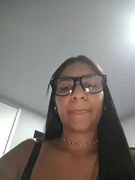 Sofythom1 - full naked