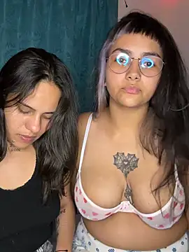 MaddyandStarfire777 - 👿💦🥵 FULL NAKED + HOT KISS
