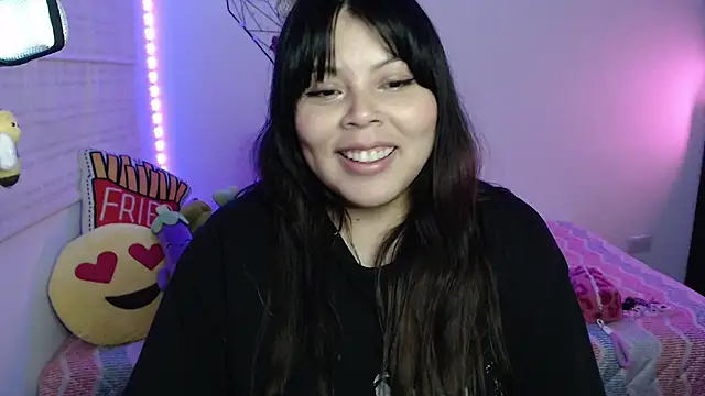 EllieMoonX - Body cream in ass
