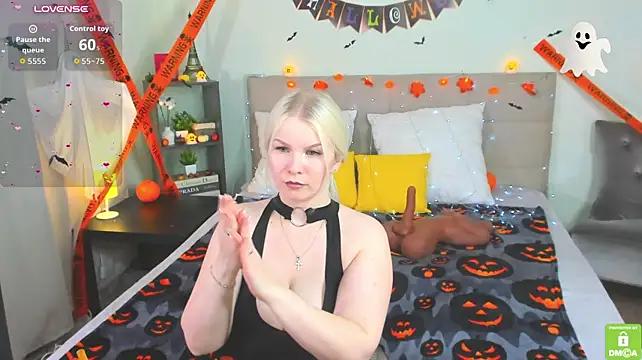 Tasty_booty - Naked time