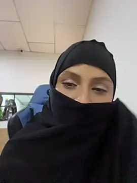 Aisha_k - 2 fingers in the vagina