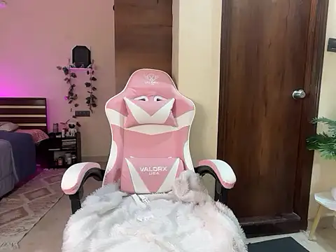 Angel_India - horny dildo ride