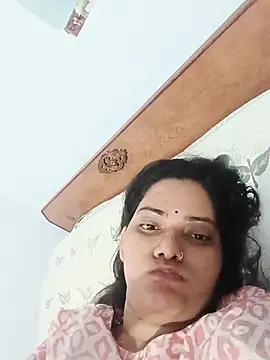Anushka_Singh0