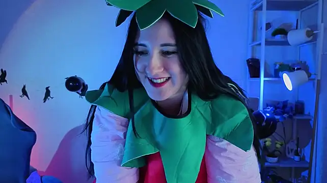 Lucy_Haall - strawberry kiss