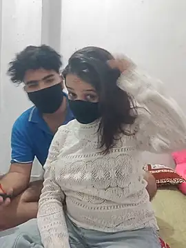 Couple_Fusion - Boobs oil show