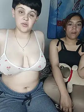 Valkiria_and_Sam - Twerking sam