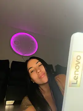 MegannNoireX - choke me with my cock for a minute