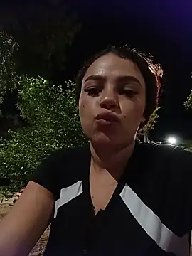 Mommy-Hot - Strange Touch my Tits In the park Public