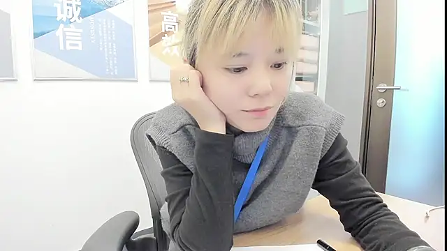 KKMM168 - 完成目标上空打电话，不完成目标不下播