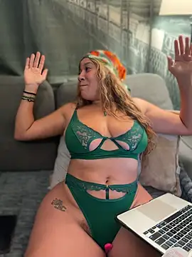 Bigbuttbrooklynn - TiTTY TUESDAY!!! PVTS OPEN MAKE ME CUM
