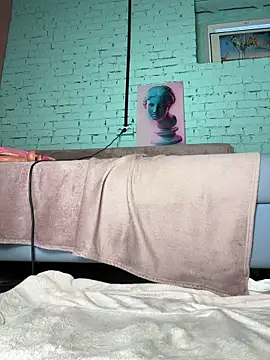 AllaTousNew - squirt on your face