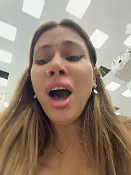 Jucie_Boom - SPIT ON TITS|SPREAD IT RISKY IN PUBLIC