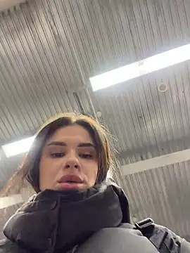 MiraReach - Ride dildo 😋 + hot video LT 🎁