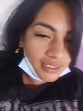 SamanthaBeke - flash of tits