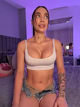 Evelyn_Claiire - Shower together
