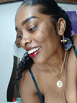 Linda-palma - FINGER IN MY PUSSY + SQUIRT💦💦