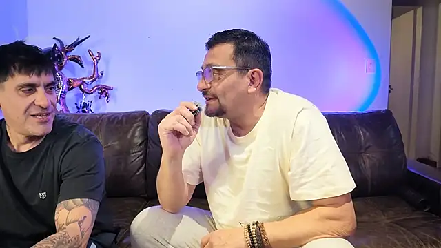 Elnonoykeila77