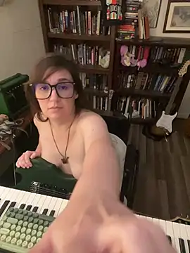 Adobe_Angel - Retire from camming to pursue Booktube