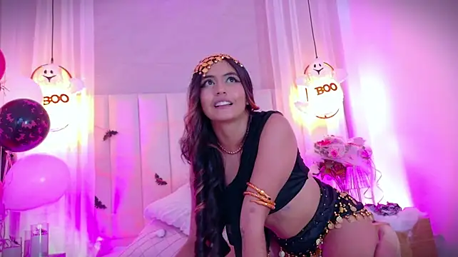 Emily_bank - PUSSY PLAY