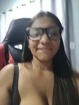 Sofythom1 - full naked