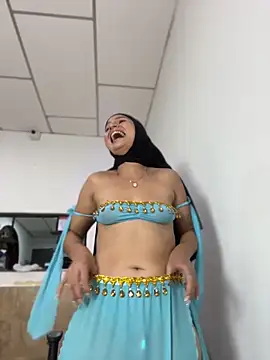 Aisha_k - 2 fingers in the vagina