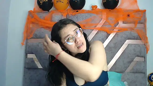 Anny-Fox - SQUIRT+DILDDO+CONTRROL DOMI