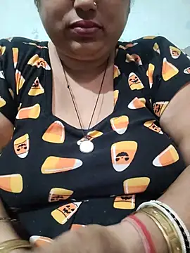 Hot_indian_Milf - Pussy Show
