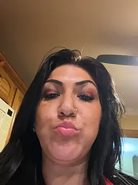 LittleMissEeve - Cum w domi