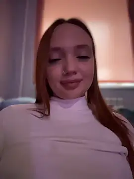 LisaCatt - dildo in pussy