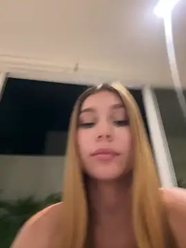 Nikii__ - Take off your top