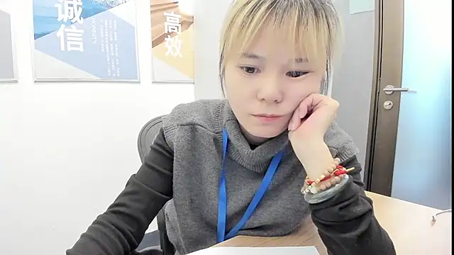 KKMM168 - 完成目标上空打电话，不完成目标不下播