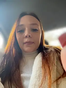 LisaCatt - dildo in pussy