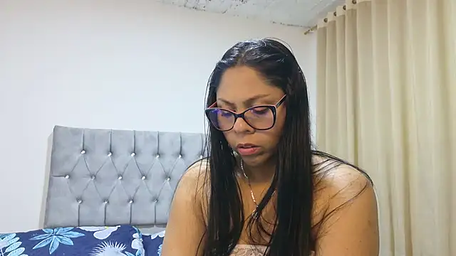 Valentina_hz - MASTURBATE ME FOR YOU HERE