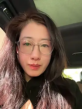 Weiwei103 - 脱掉胸罩