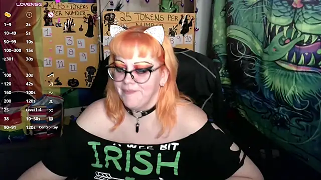 Kinky_Witch - Oil & Spank Ass 6x